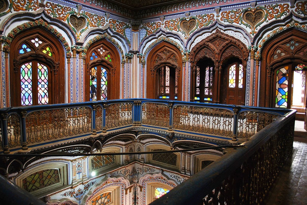 Chiniot: The City Forged in Wood – Unearthing the Origins of a Centuries-Old Craft