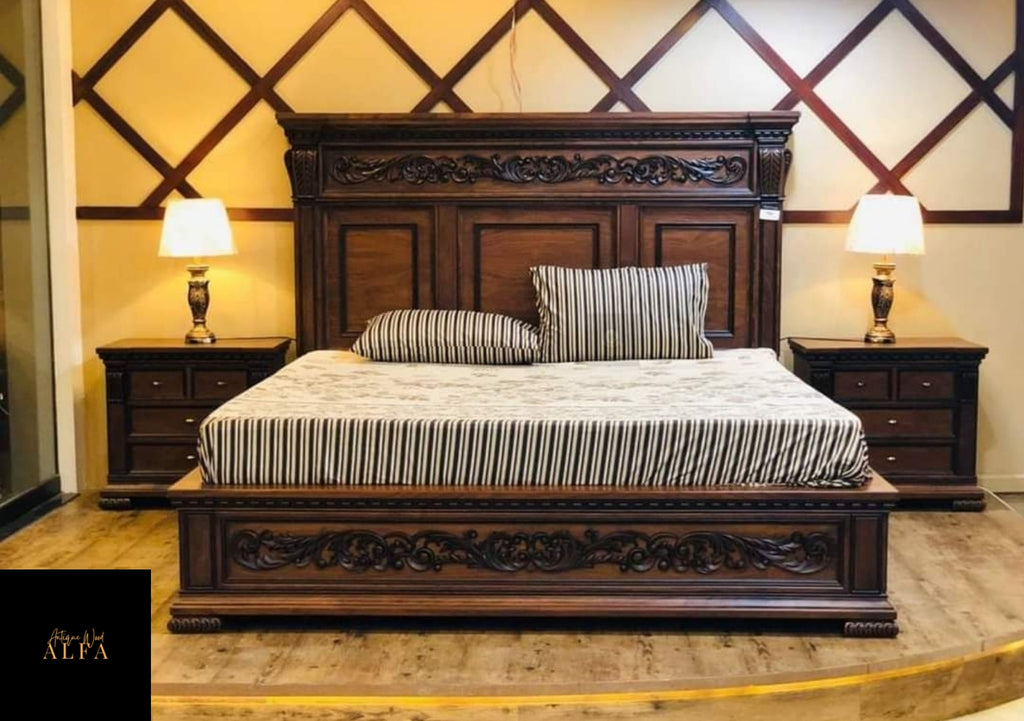Triple Panel Solid Bedset