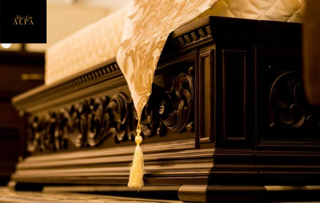 Triple Panel Solid Bedset